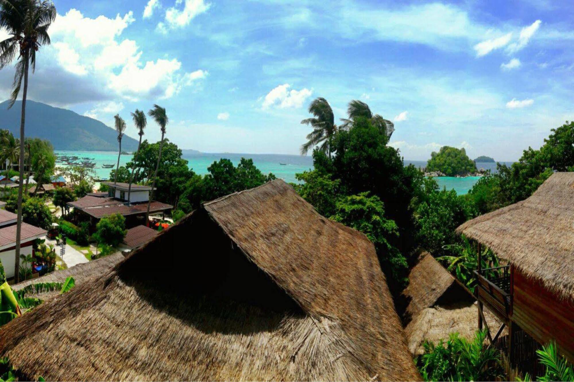 Ten Moons Lipe Resort Экстерьер фото